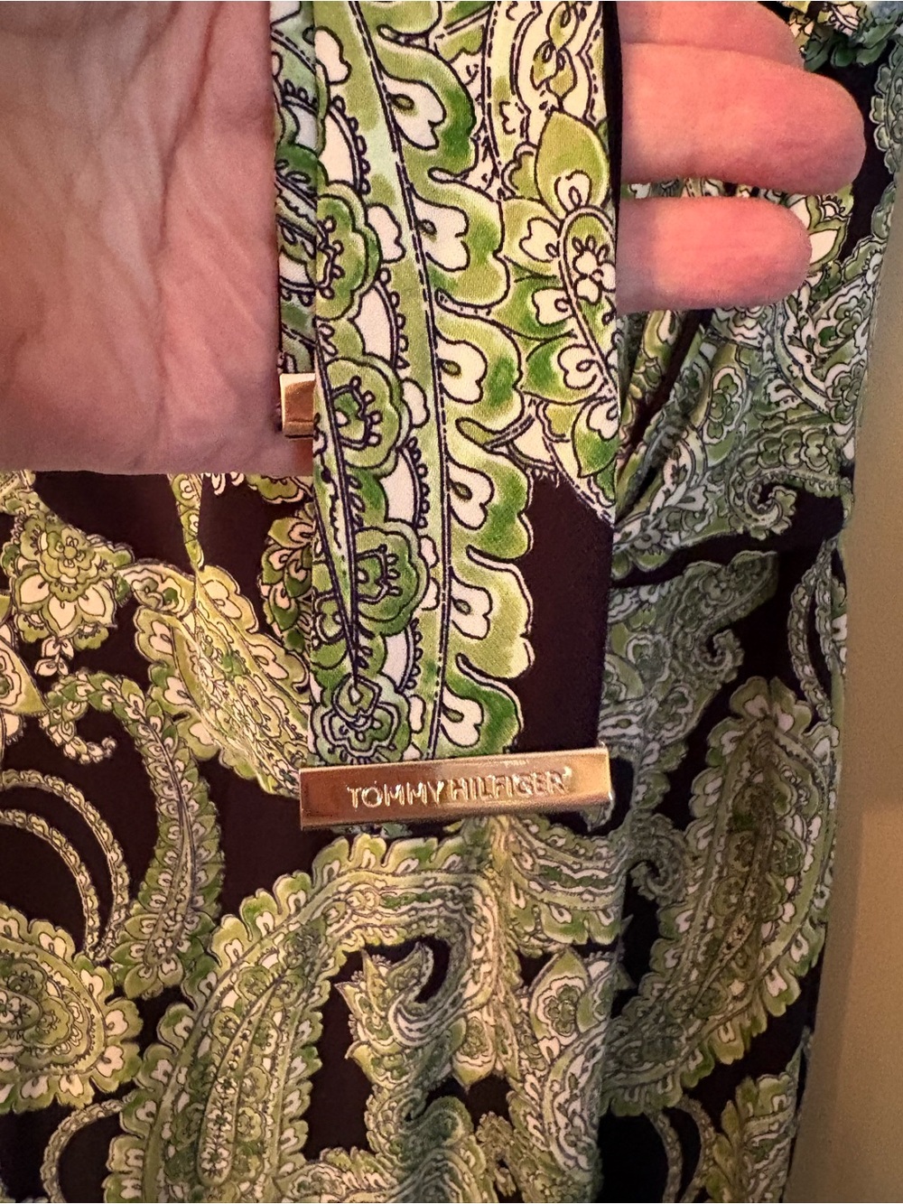 Tommy Hilfiger Navy and Green Paisley Tie-Waist Midi Dress - Picture 5 of 12